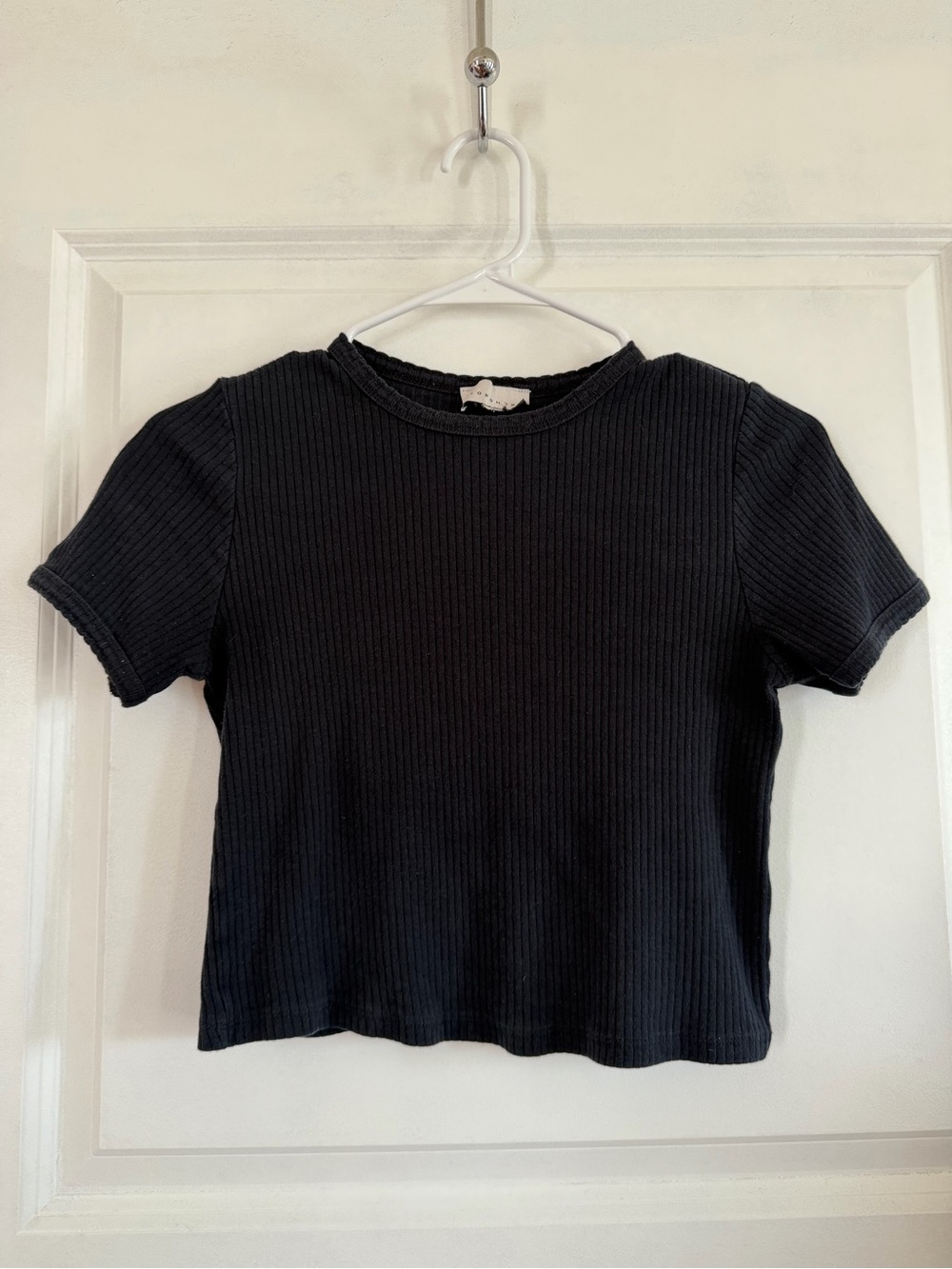 Topshop Black Ribbed Short Sleeve Crop Tee Size US 8 (Fits Small) 100% Cotton